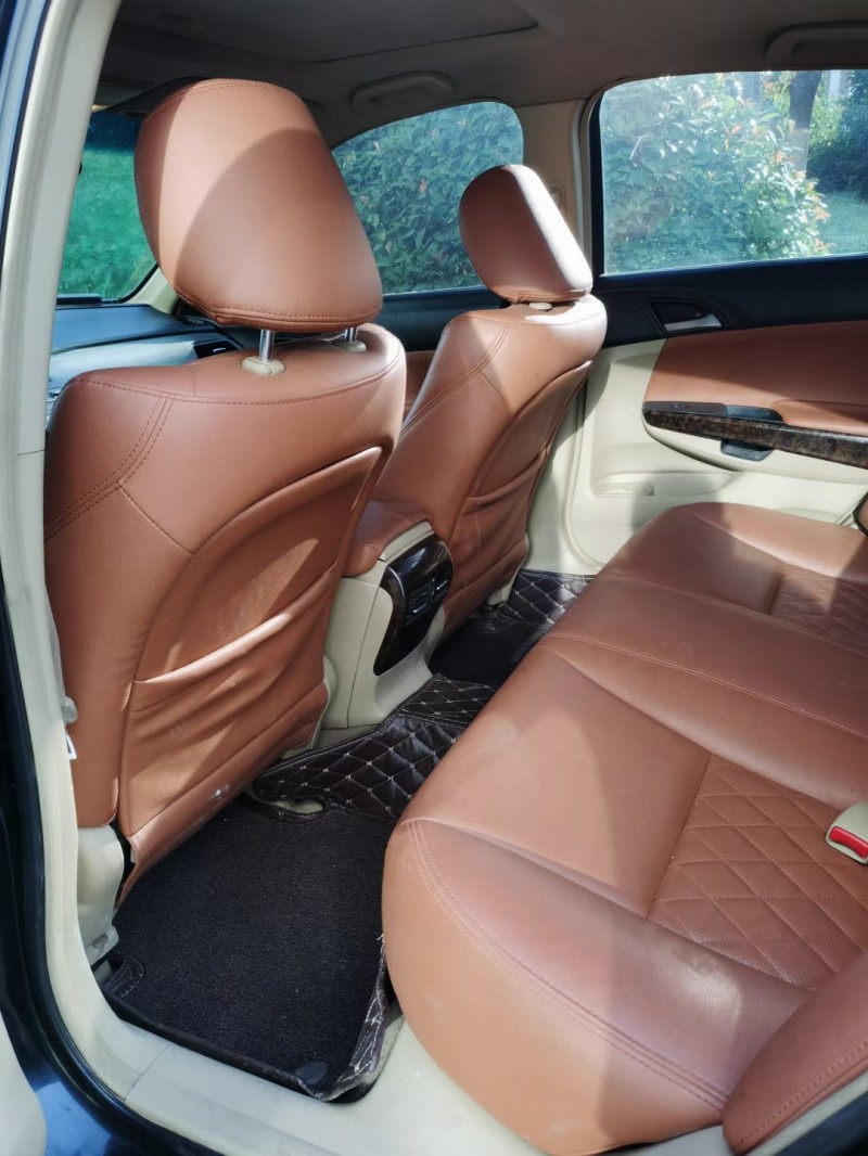 徐州09年本田雅阁5