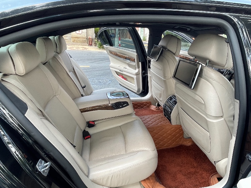 佛山14年宝马7系4