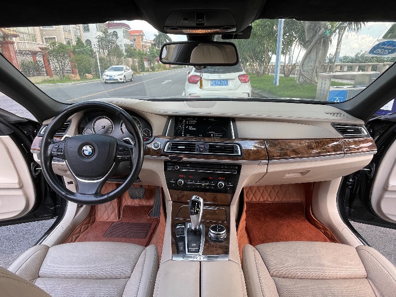 佛山14年宝马7系1