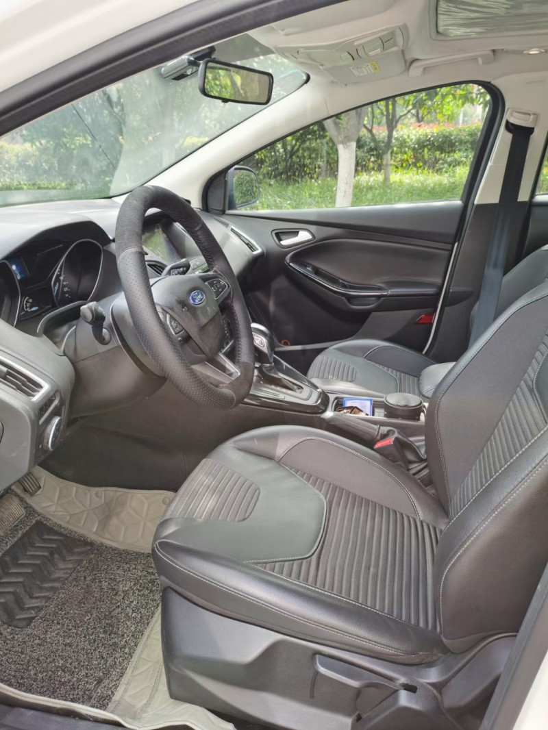 徐州16年福特福克斯4