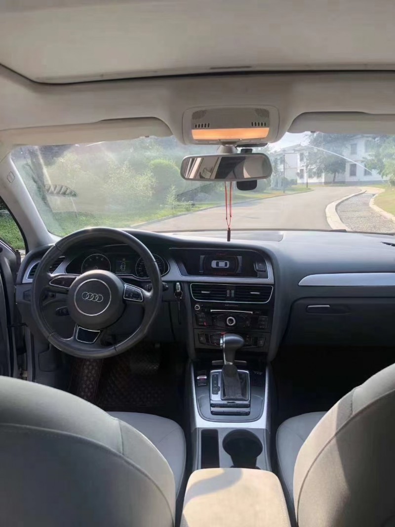 徐州12年奥迪A4L4