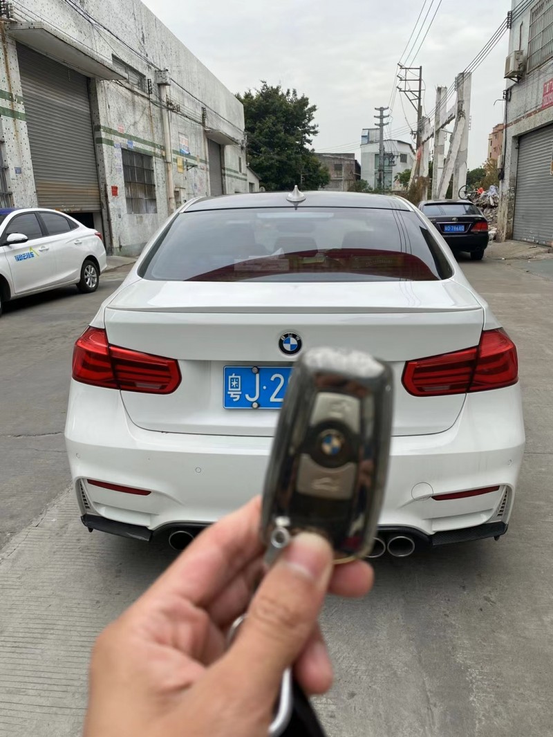 广州16年宝马3系3