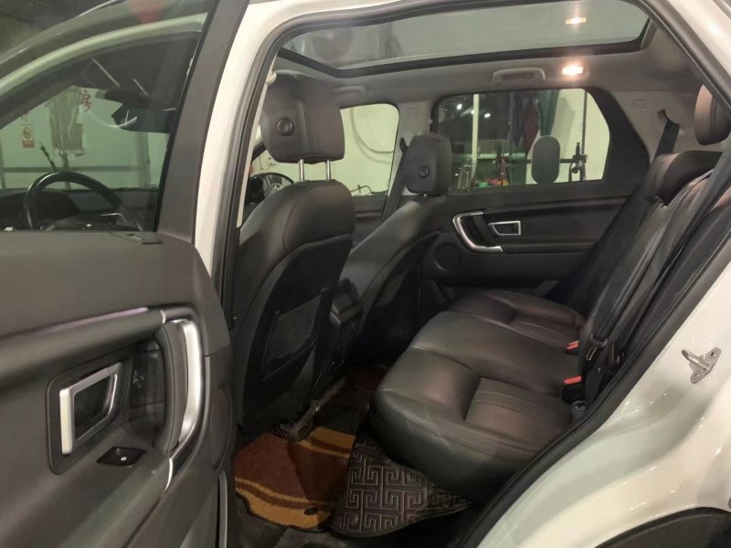 广州17年路虎发现神行6