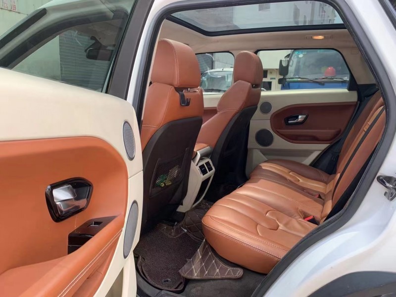 广州12年路虎揽胜极光(进口)5