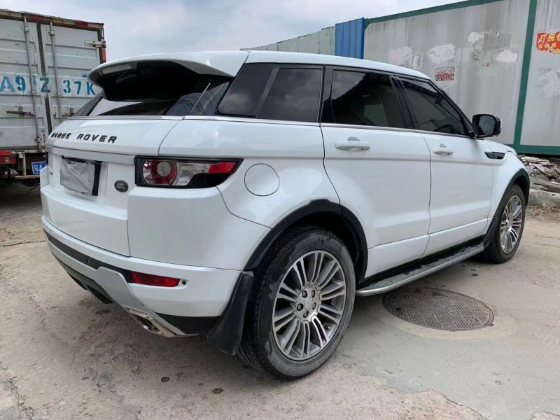 广州12年路虎揽胜极光(进口)6