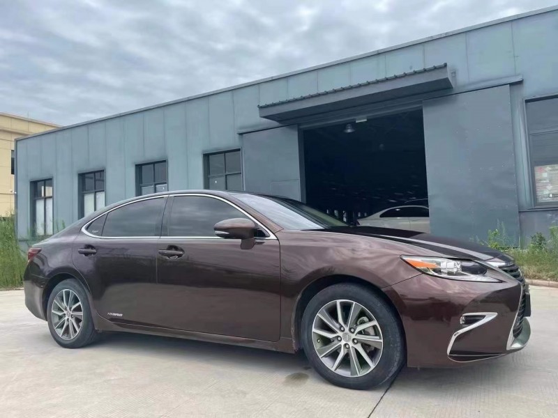 武汉16年雷克萨斯ES2