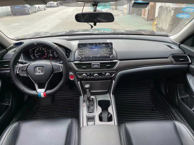 广州19年本田雅阁4