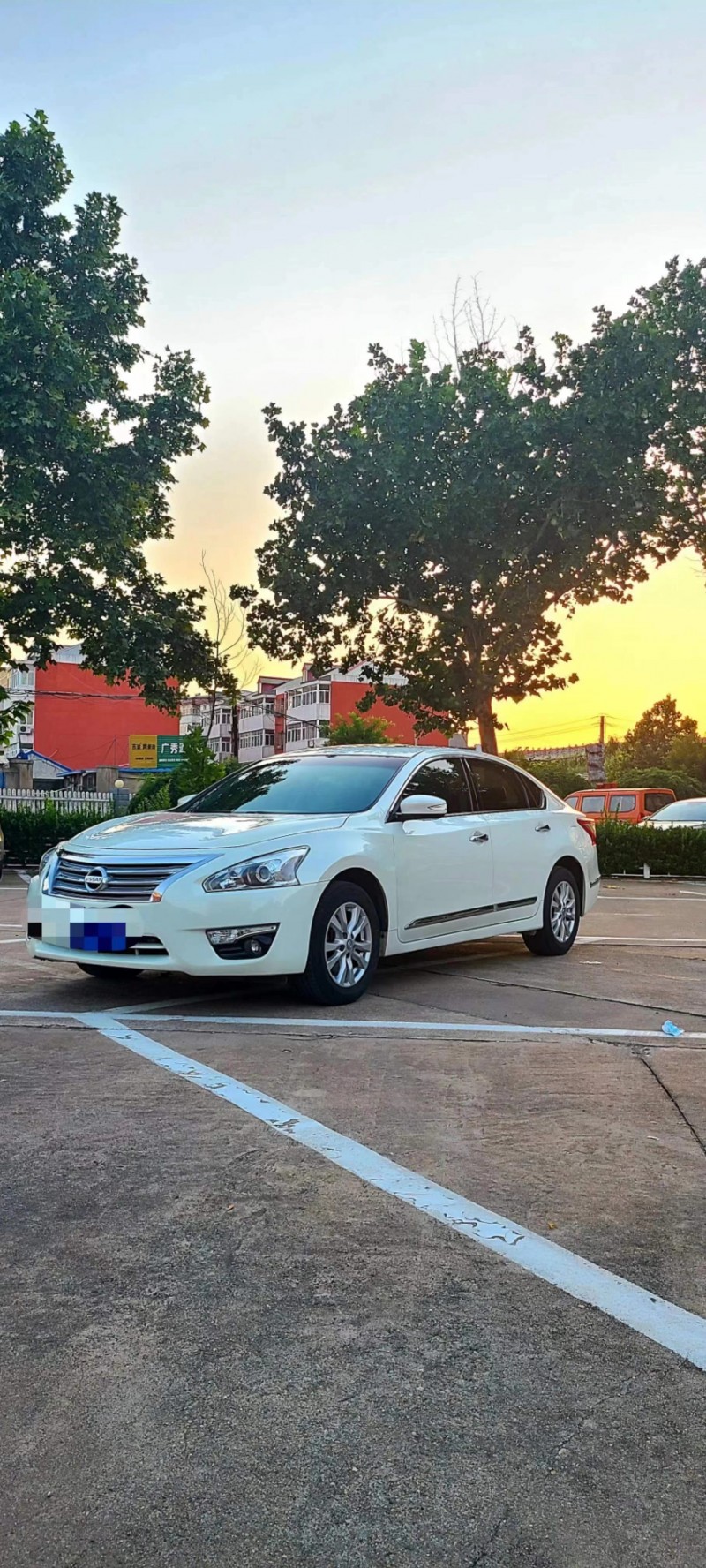 承德13年日產天籟2