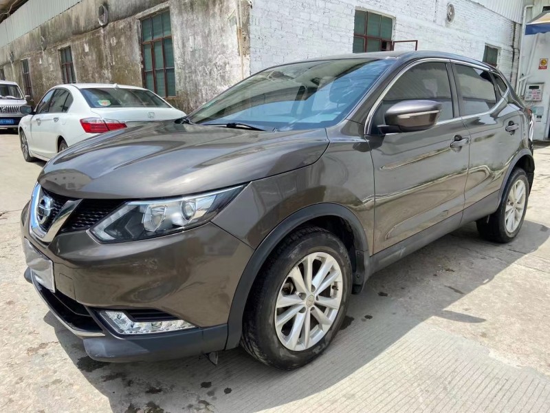 广州17年日产逍客2