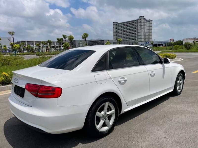 盐城13年奥迪A4L5