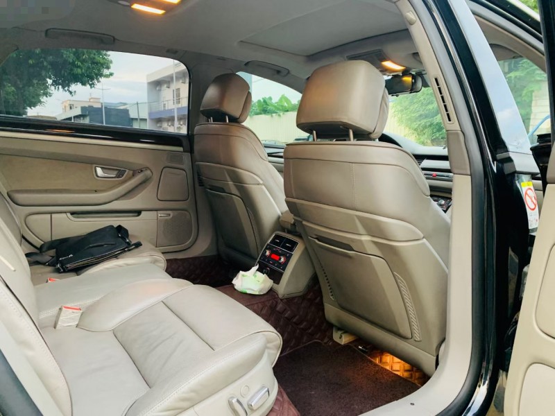 东莞07年奥迪A8L6