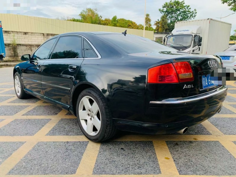 东莞07年奥迪A8L7
