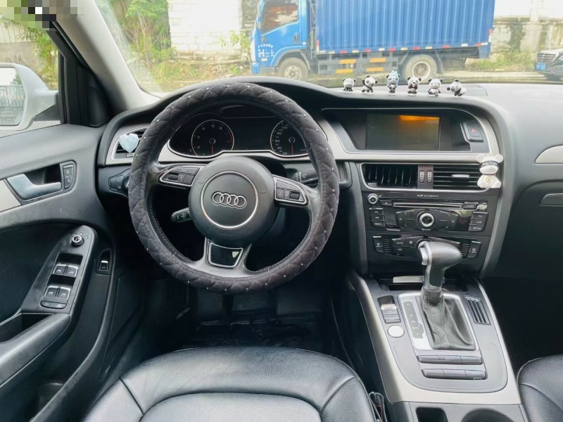 东莞15年奥迪A4L5