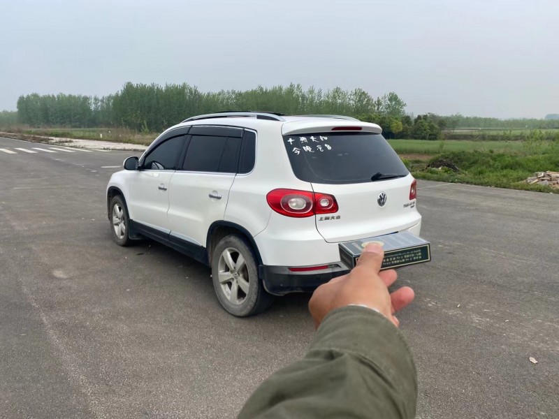 武汉11年大众途观7