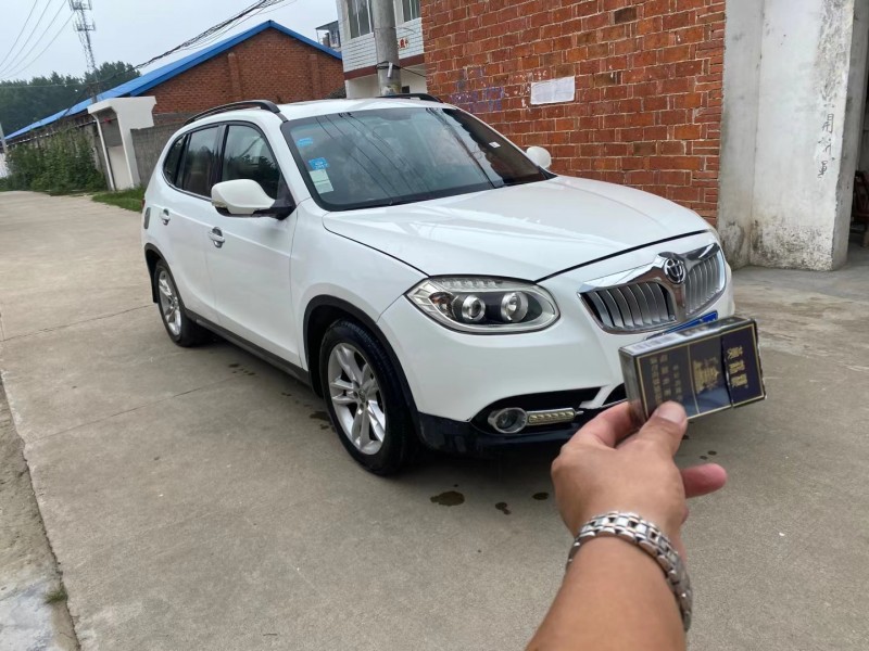 武汉13年中华V52