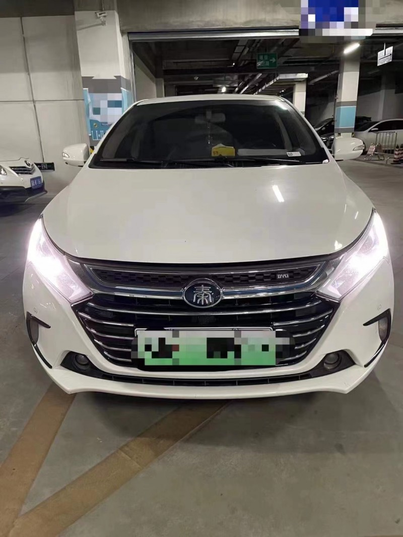 上饒20年比亞迪秦8