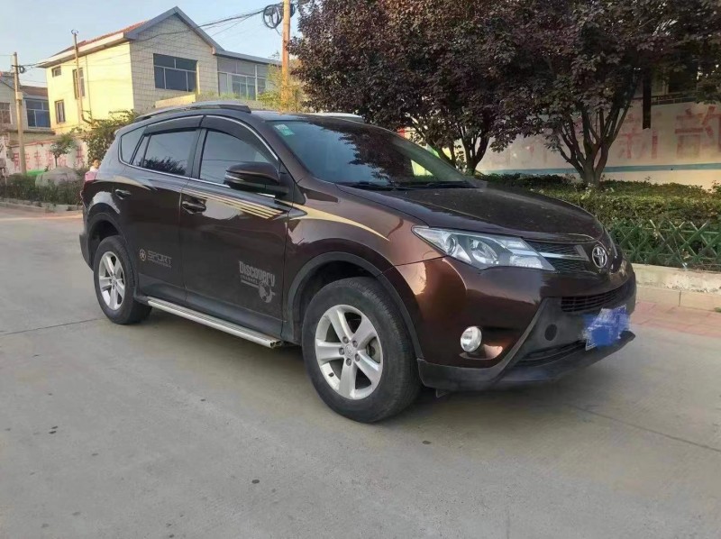 東營14年豐田RAV4榮放3