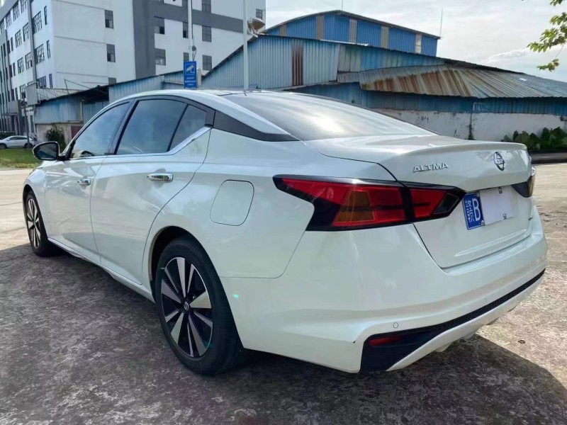 萍鄉21年日產天籟6