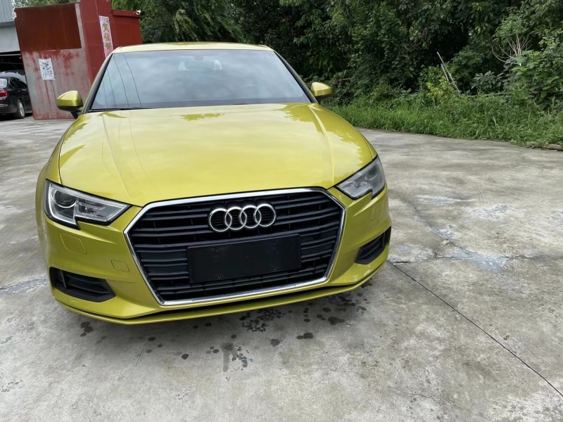 成都18年奥迪A39