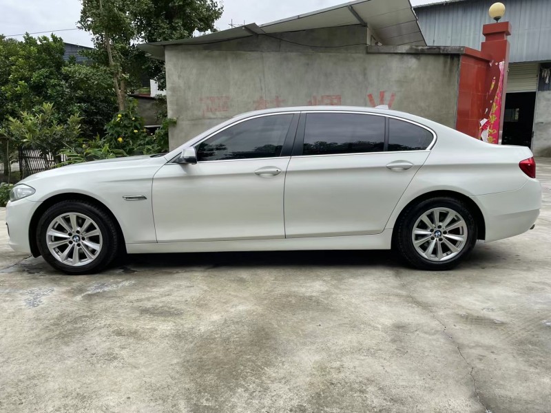 成都13年宝马5系8