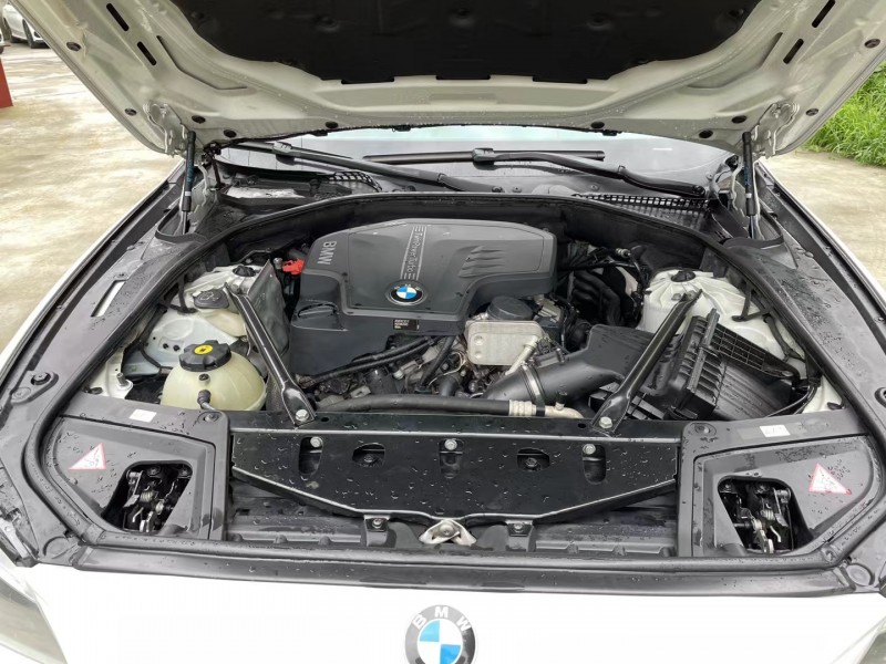 成都13年宝马5系5