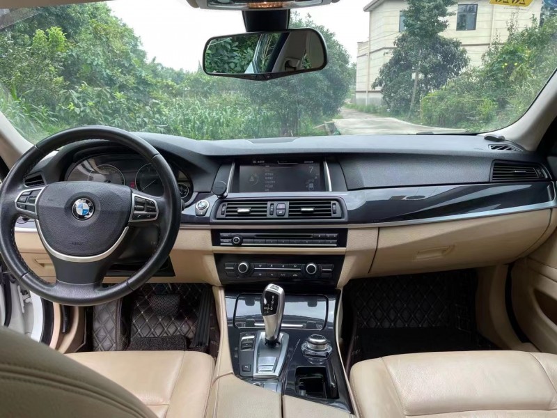 成都13年宝马5系2