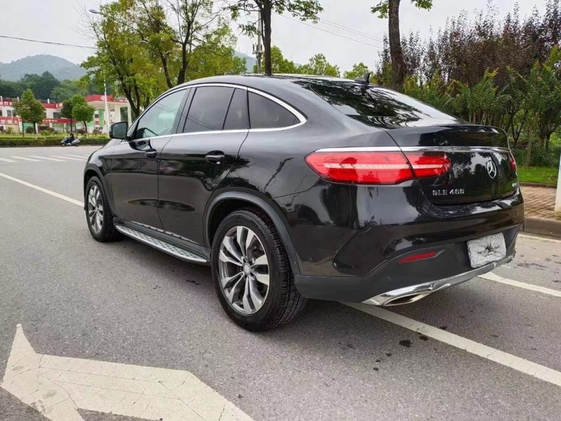 武汉16年奔驰GLE9