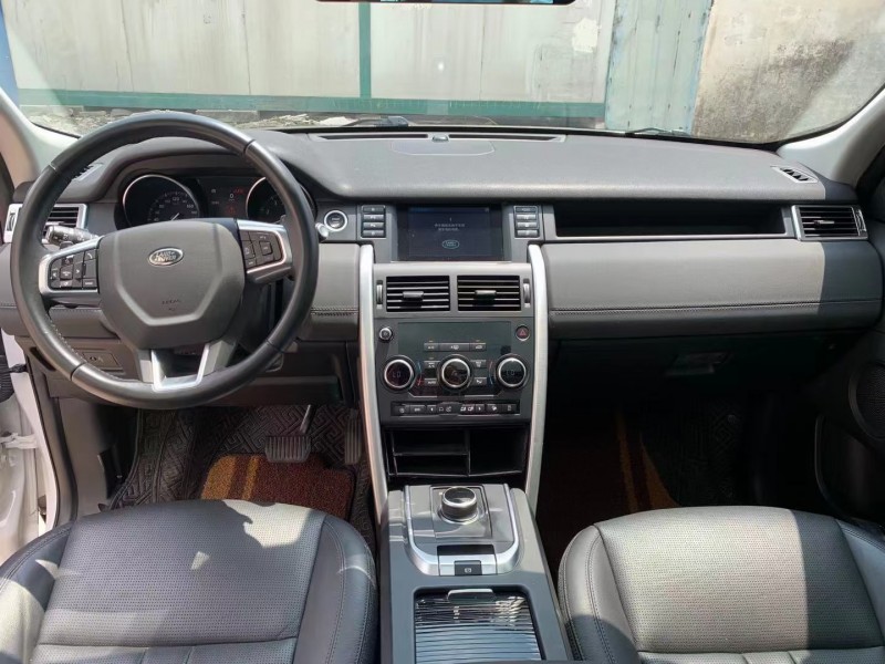 广州17年路虎发现神行5