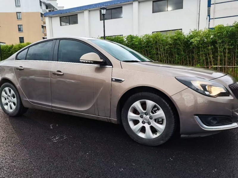 温州17年别克君威4