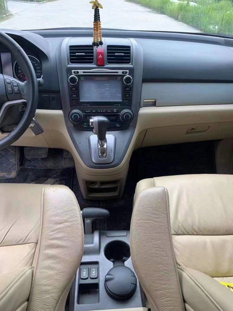 十堰11年本田CR-V7