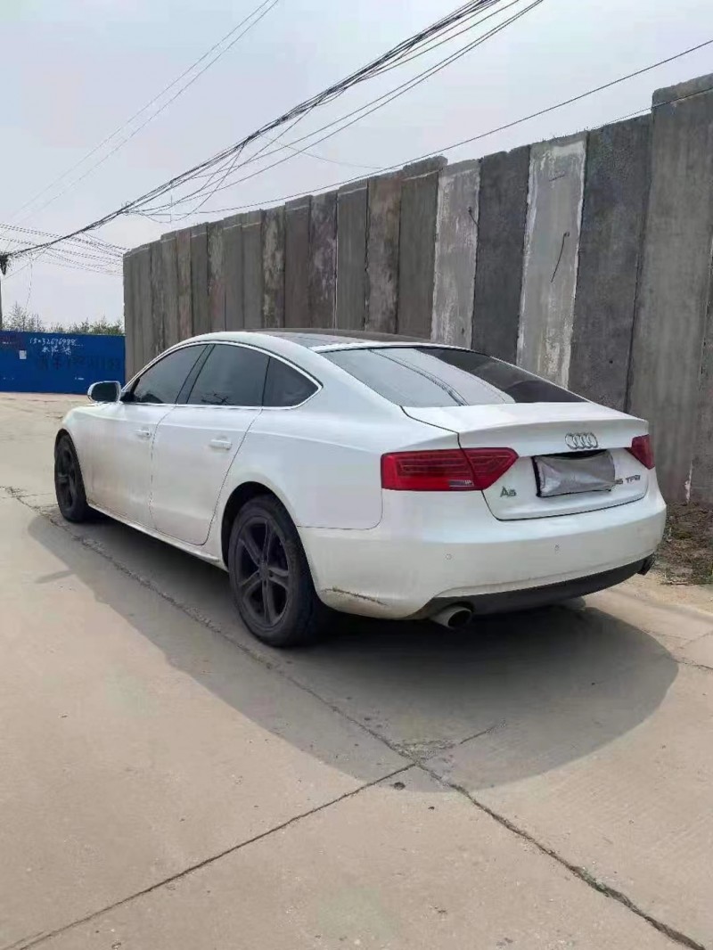 保定14年奥迪A55