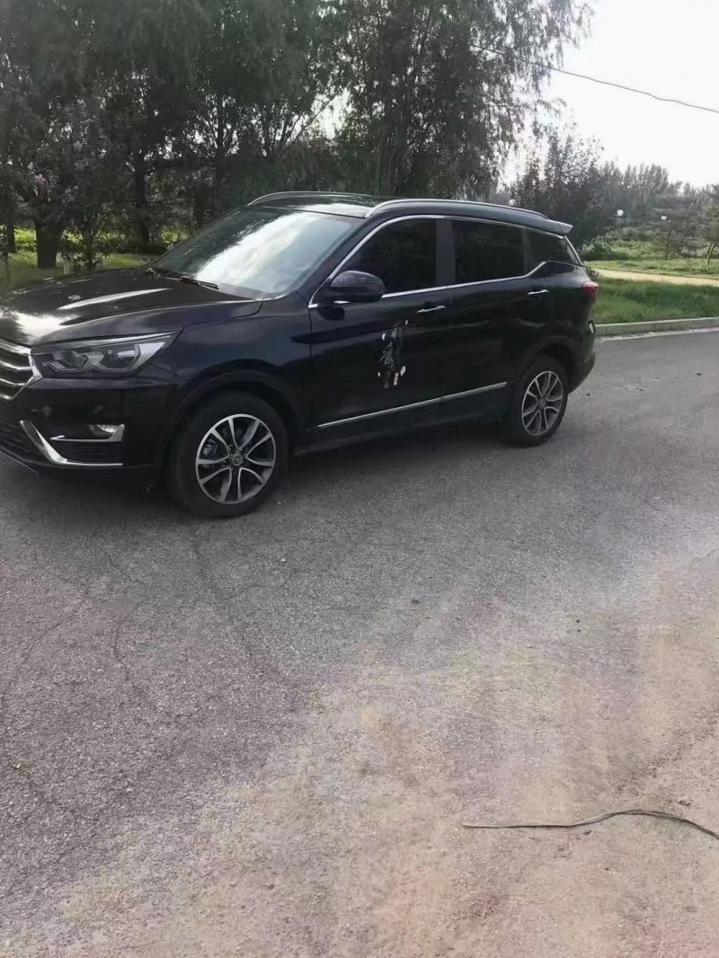 承德18年漢騰汽車X52