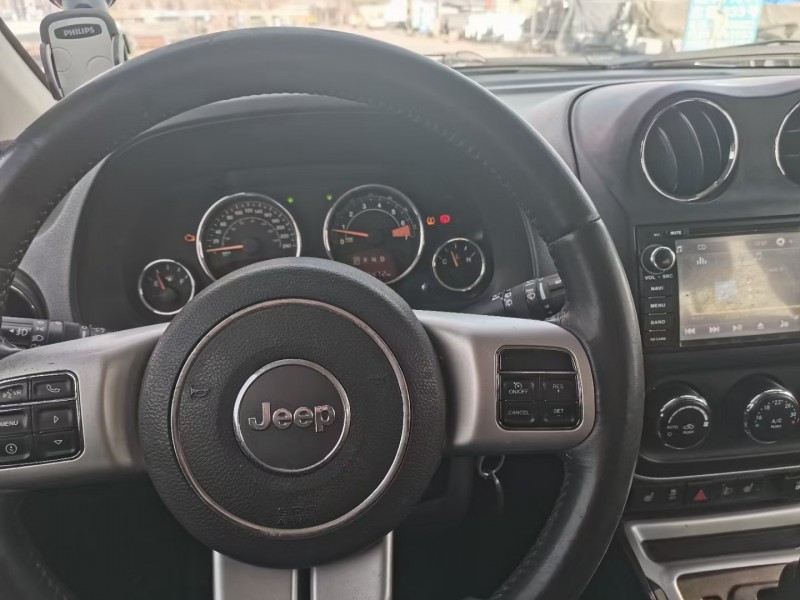 聊城15年Jeep指南者4