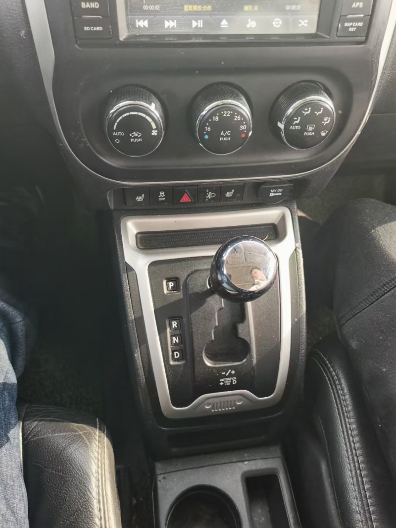聊城15年Jeep指南者6