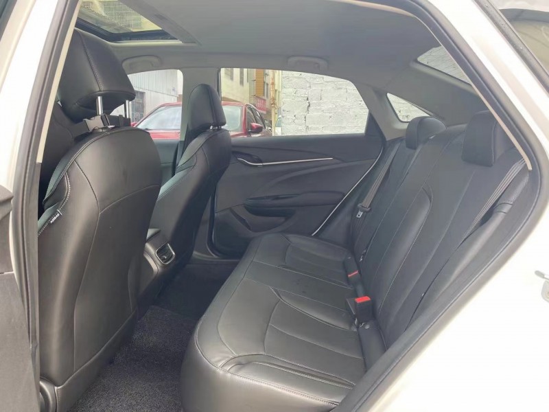 广州20年别克英朗4