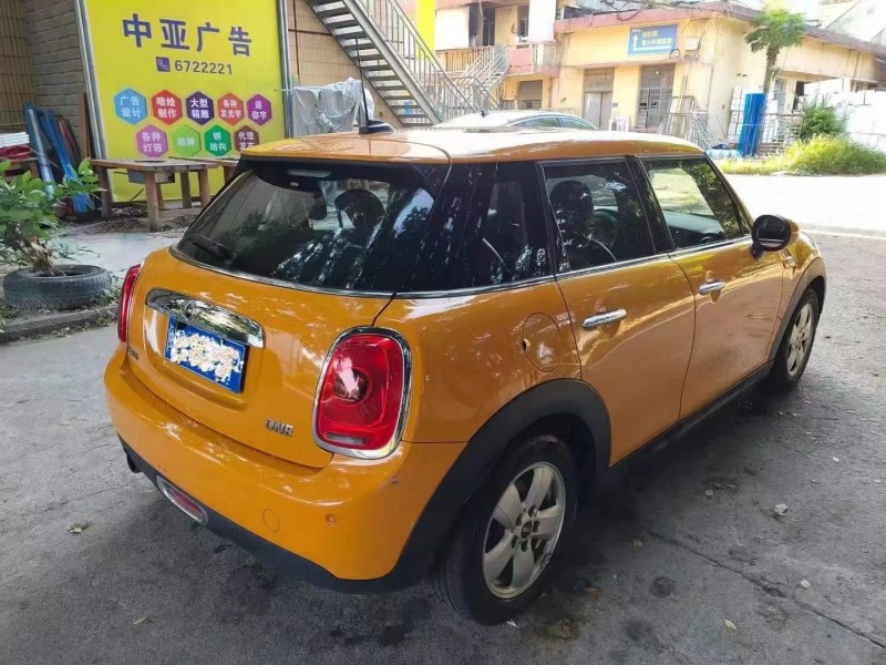 泉州16年寶馬MINI4