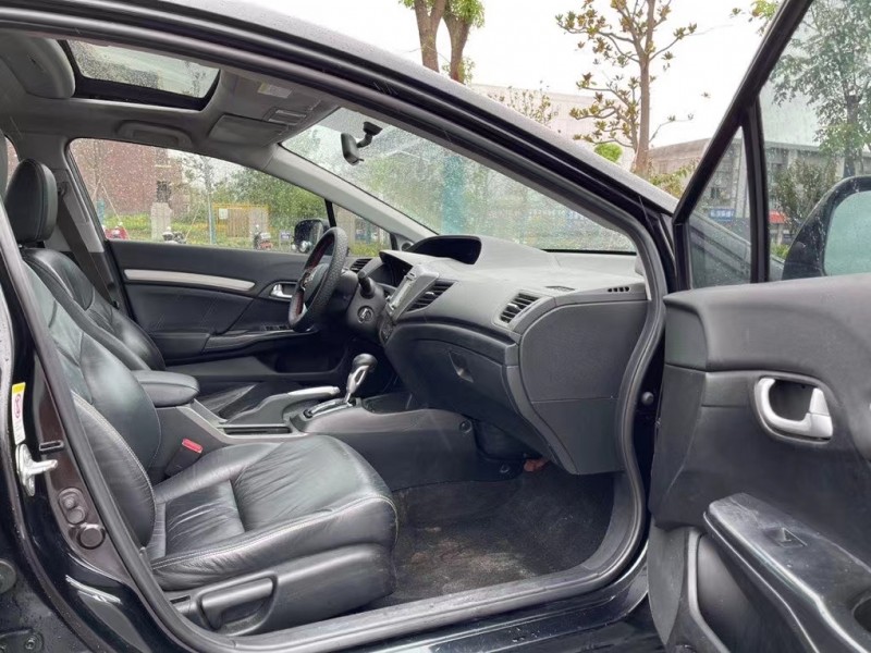 盐城14年本田思域7