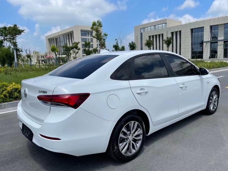 盐城18年别克英朗5