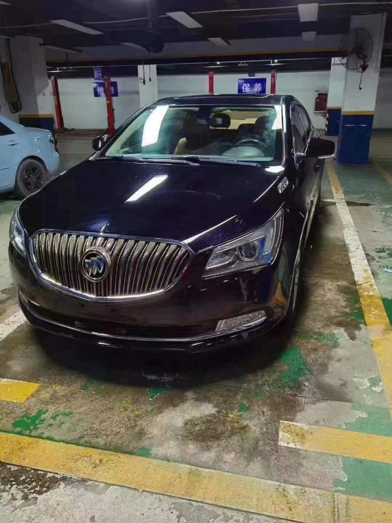 邢台15年别克君越3