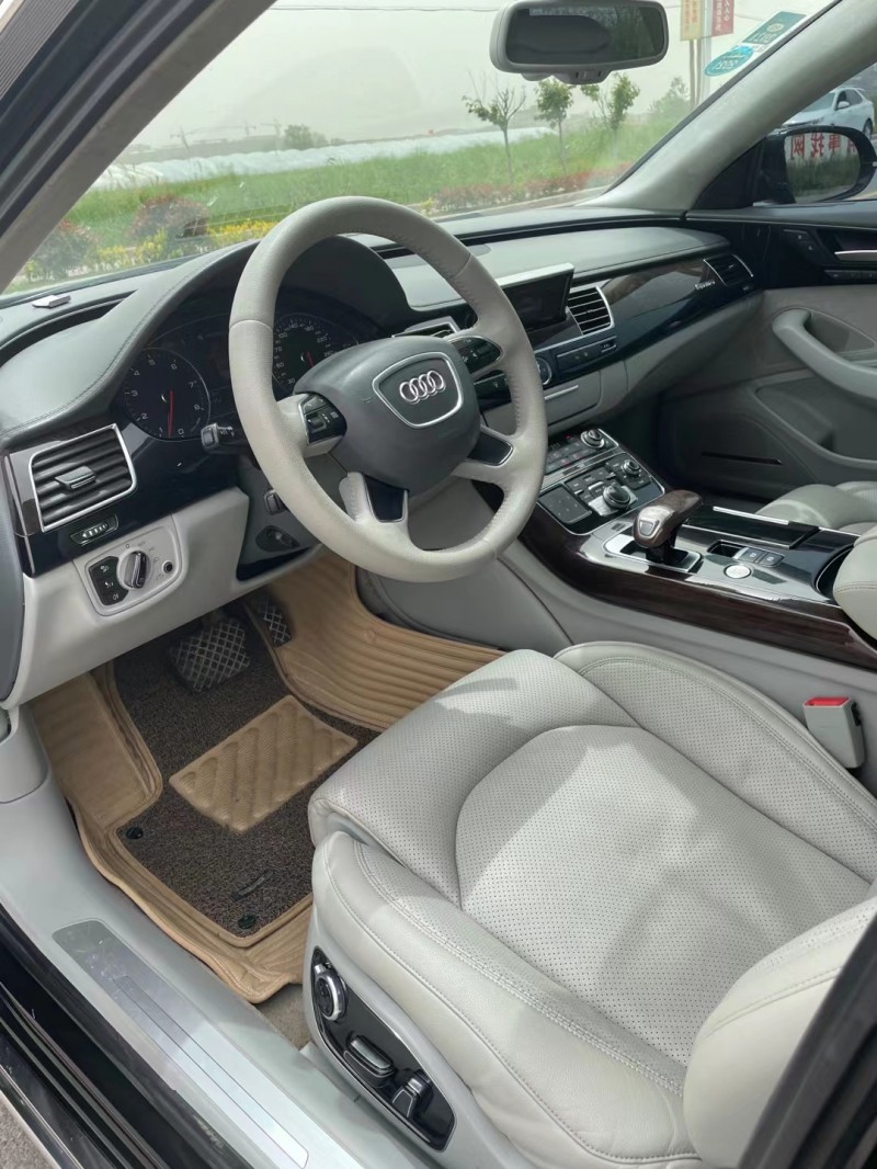徐州15年奥迪A8L8