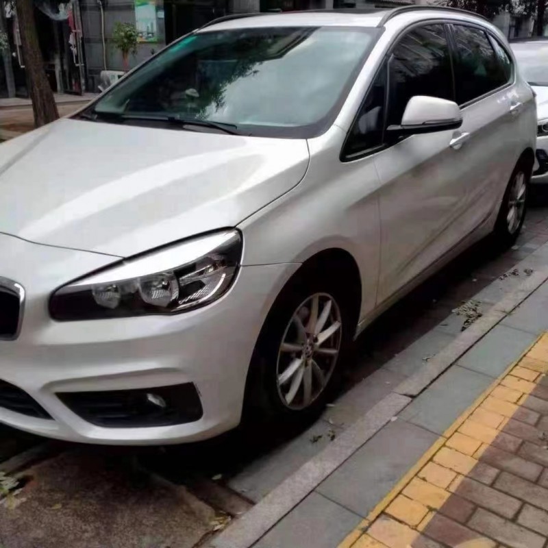 濱州16年寶馬2系旅行車5