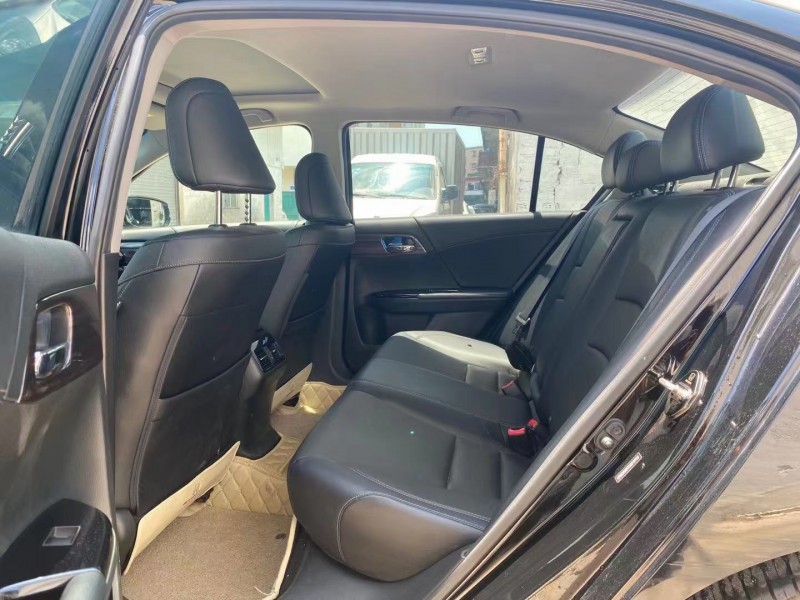 广州18年本田雅阁4