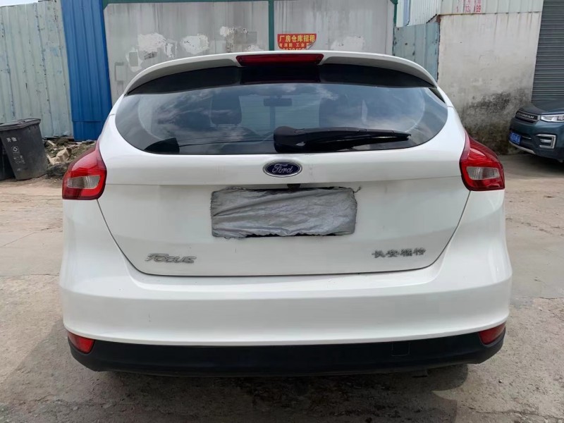 广州16年福特福克斯8