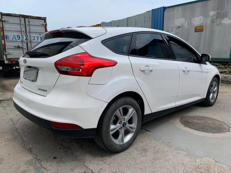 广州16年福特福克斯7