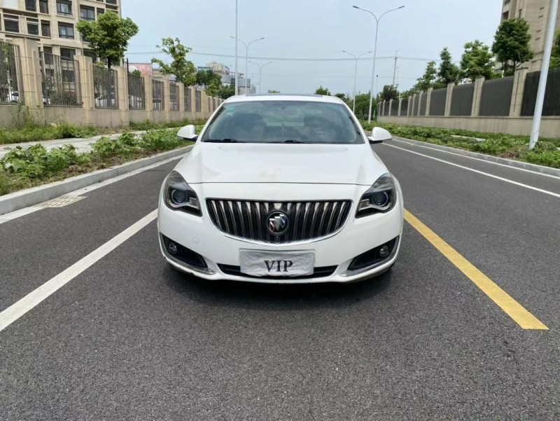 徐州14年别克君威1