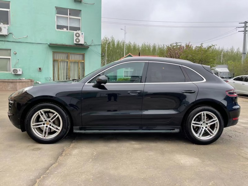 青岛14年保时捷Macan5