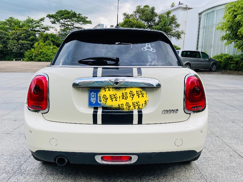 深圳16年寶馬MINI6