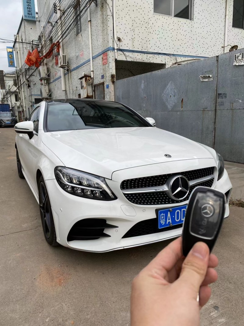 广州19年奔驰C2