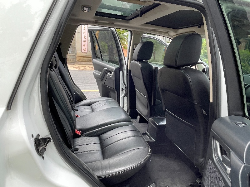 佛山14年路虎神行者23