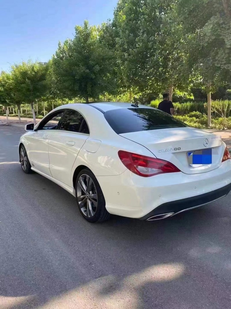 濱州17年奔馳CLA8